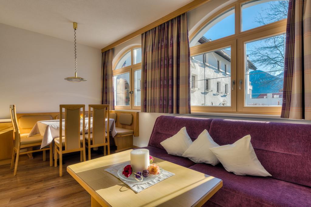 Bischoferhaus Apartment Serfaus Phòng bức ảnh