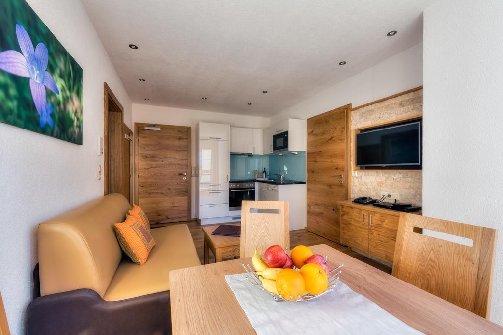 Bischoferhaus Apartment Serfaus Phòng bức ảnh